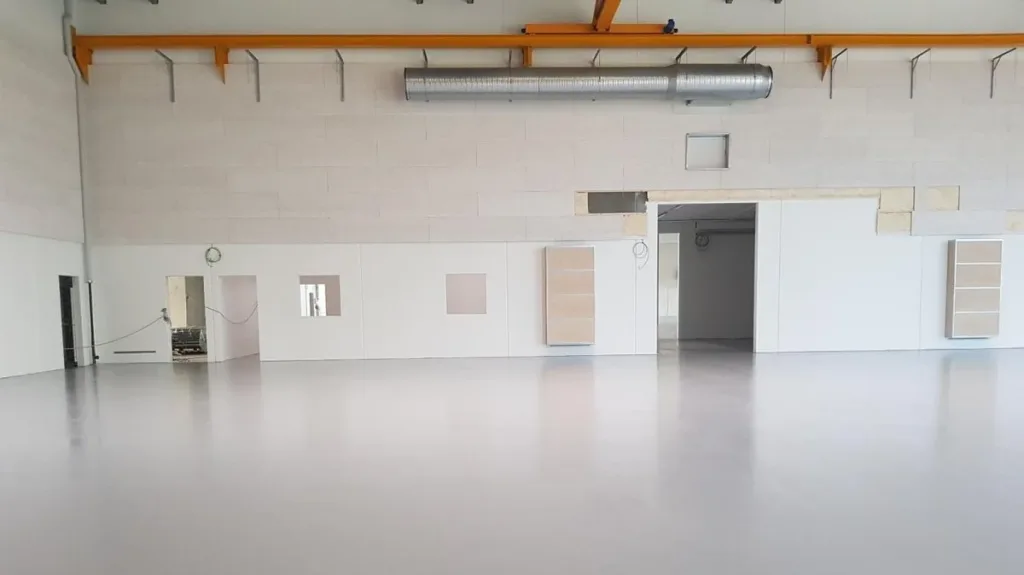 Hero Gears, Ishøj