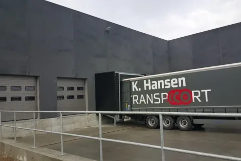 K. Hansen Transport, Vejen